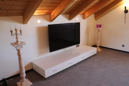 Maisonette Deluxe by Fewo Amperland — Olching — photo 2