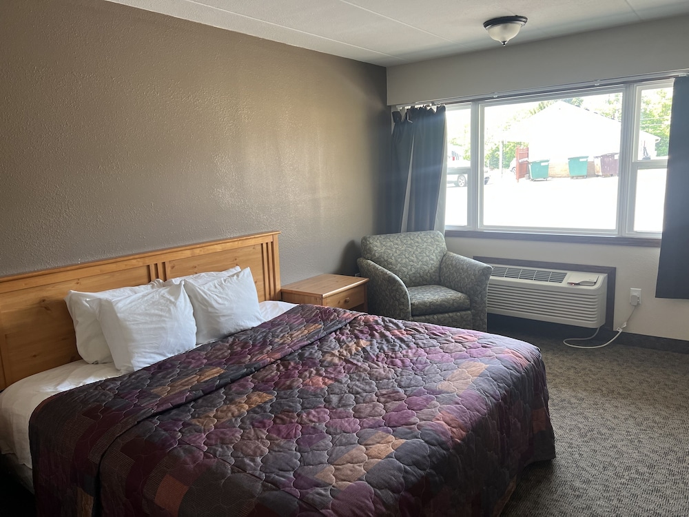 All Star Inn & Suites - photo 98