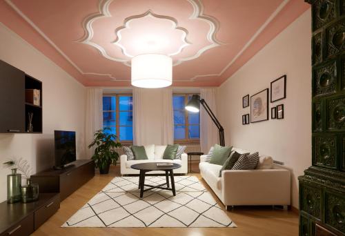 Franciscus Apartments — 4-Star Luxury Hotel in Bolzano, Italy