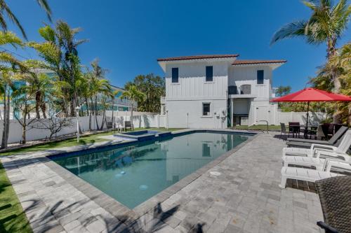 A Bean Point Paradise 5 beds and 4 5 bathrooms in Anna Maria — 4-Star Luxury Hotel in Anna Maria, United States