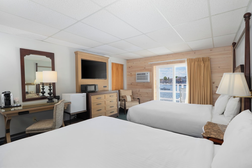 Boothbay Harbor Inn - photo 18