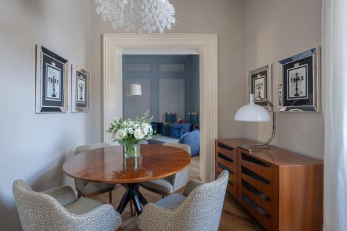 Apartments Florence Palazzo Signoria luxury Apartments 9 — 4-Star Luxury Hotel in Florence, Italy