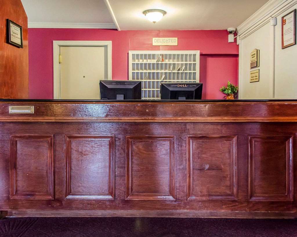 Clarion Inn Strasburg Lancaster - photo 8