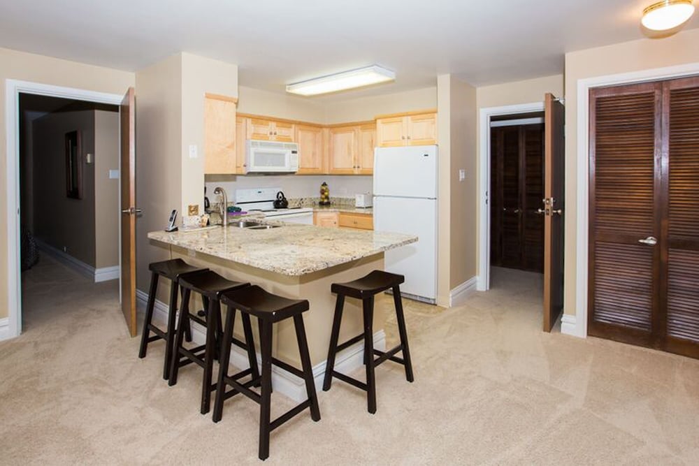 Resort Plaza Condominiums 5030 5064 - photo 27