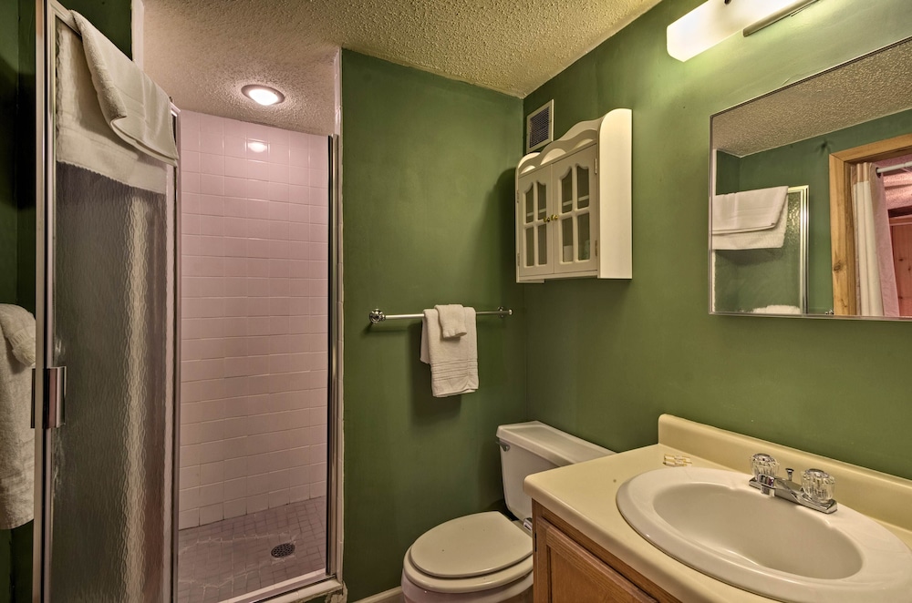 Sugar Mountain Resort Condo w Pool Table & Views - photo 15