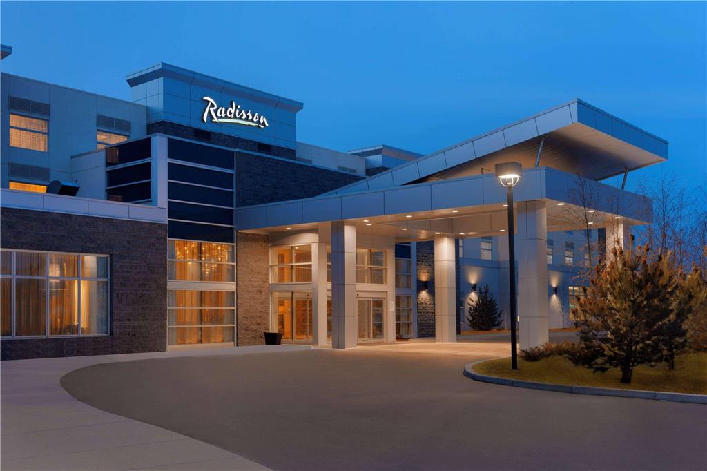 Radisson Hotel & Conference Centre Calgary Airport in Calgary, Canada