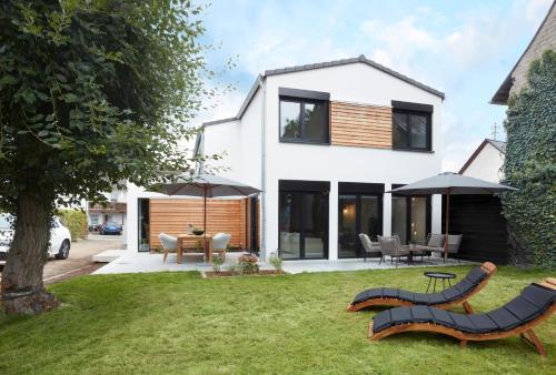 Chalet 48 — 4-Star Luxury Hotel in Mayen, Germany