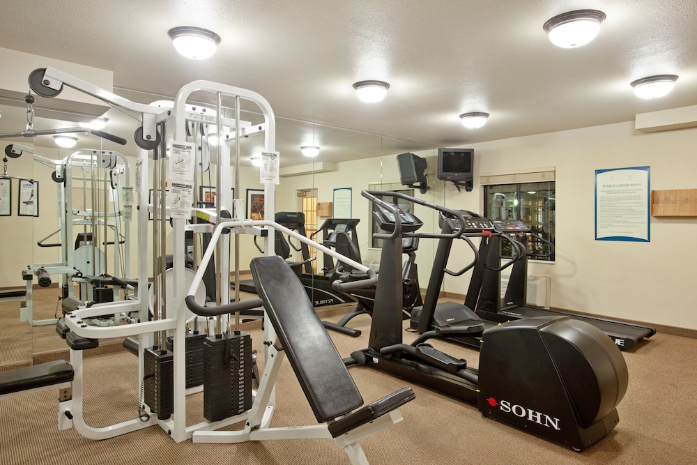 Staybridge Suites Lincolnshire by IHG - photo 23