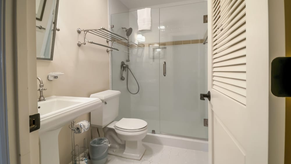 1045 Caravel Court at Sea Pines Resort Hilton Head Island - photo 7