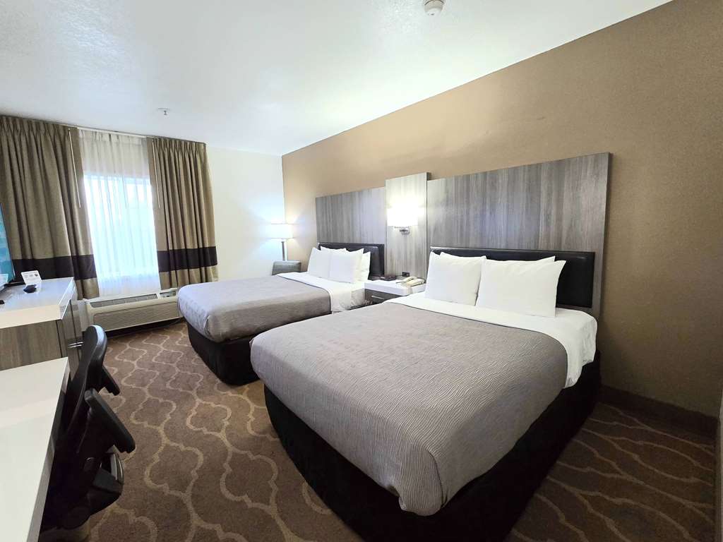 Quality Inn & Suites Longview Kelso - photo 13