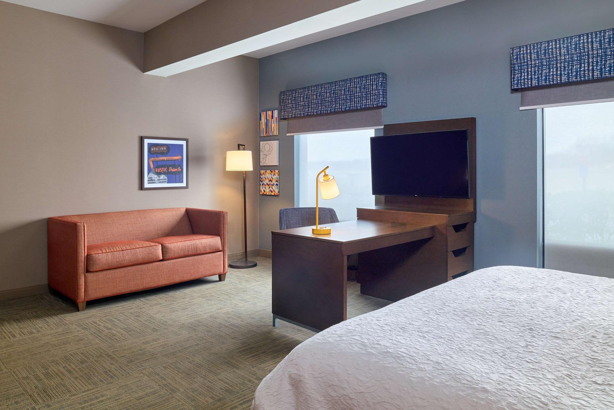 Hampton Inn & Suites Providence Smithfield - photo 10