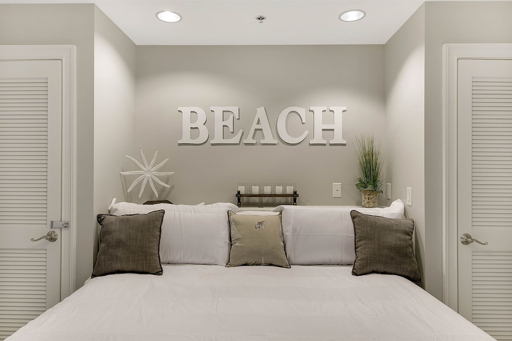 Carillon Beach Resort Inn - photo 6