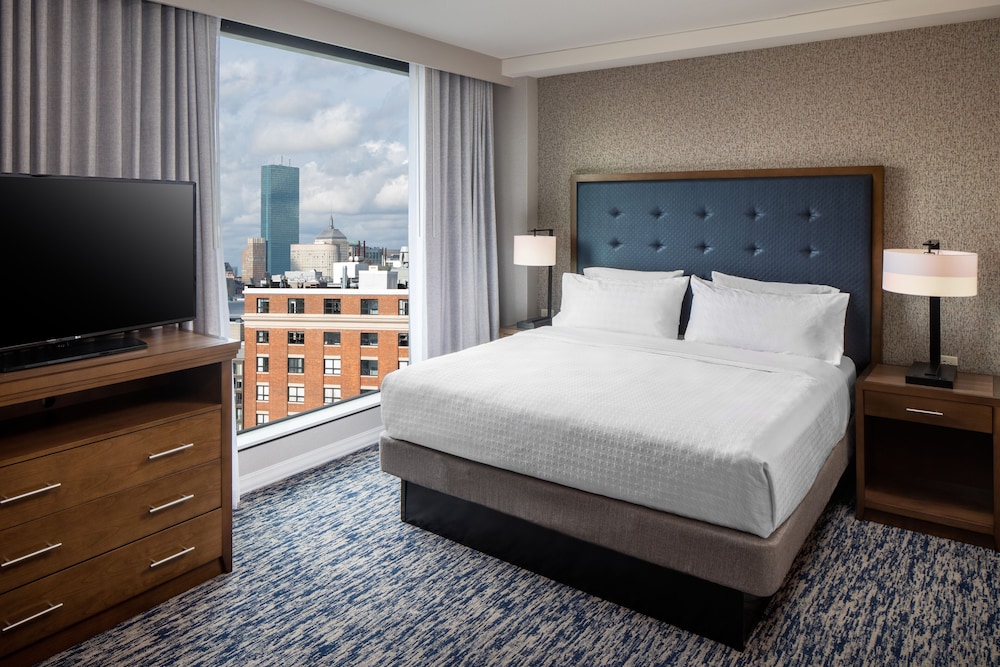 Homewood Suites by Hilton Boston Seaport District - photo 7