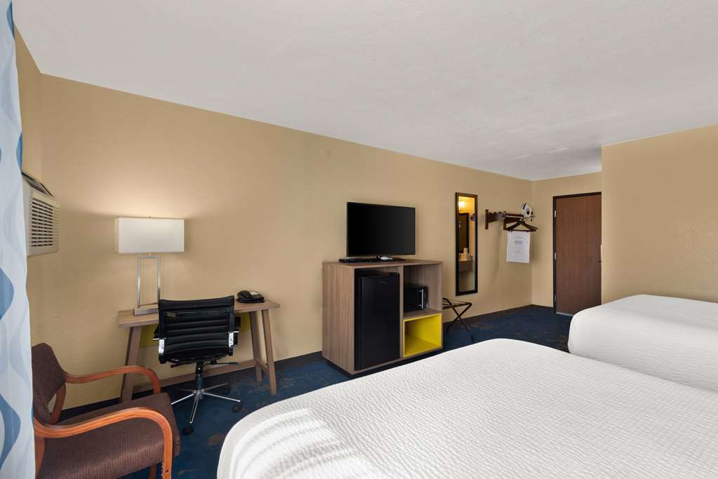 Days Inn by Wyndham Newton - photo 43