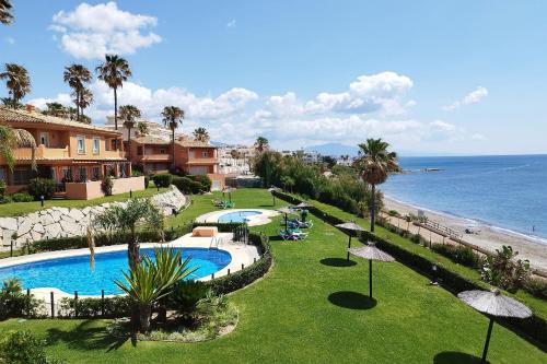 Casa Bermuda Beach — 4-Star Luxury Hotel in Estepona, Spain
