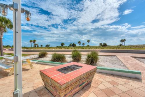 Tropic Terrace Suite #49 Beachfront Resort - photo 18