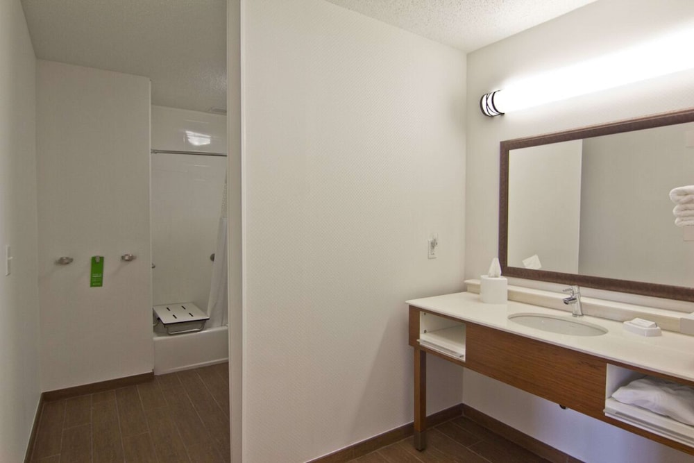 Hampton Inn & Suites Chillicothe - photo 44
