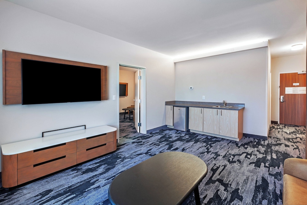 Fairfield Inn & Suites by Marriott Tulsa Catoosa - photo 25