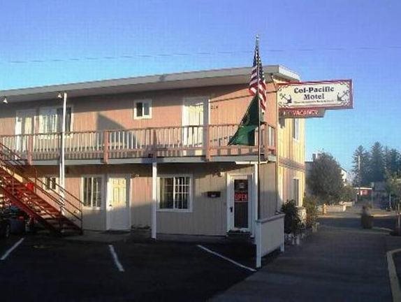 Col Pacific Motel - carbon neutral hotel in Astoria