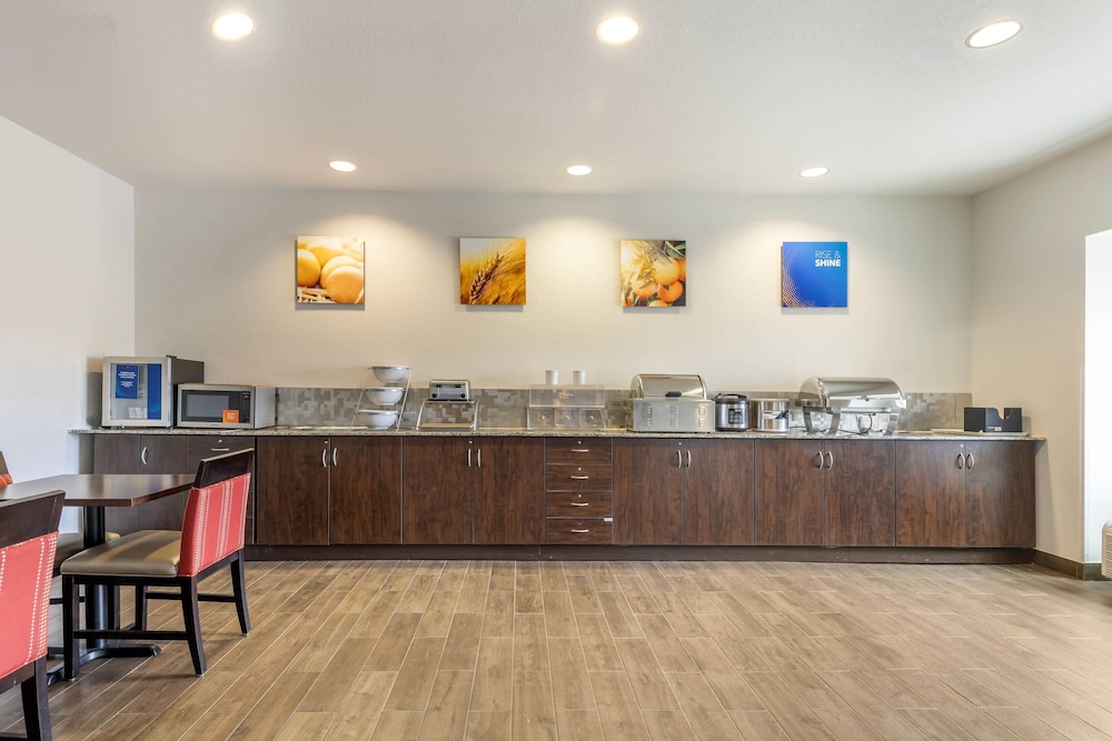 Comfort Inn & Suites Aztec Farmington Area - photo 55