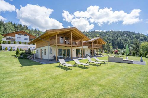 Gasserhof Chalet B — 4-Star Luxury Hotel in Meltina, Italy