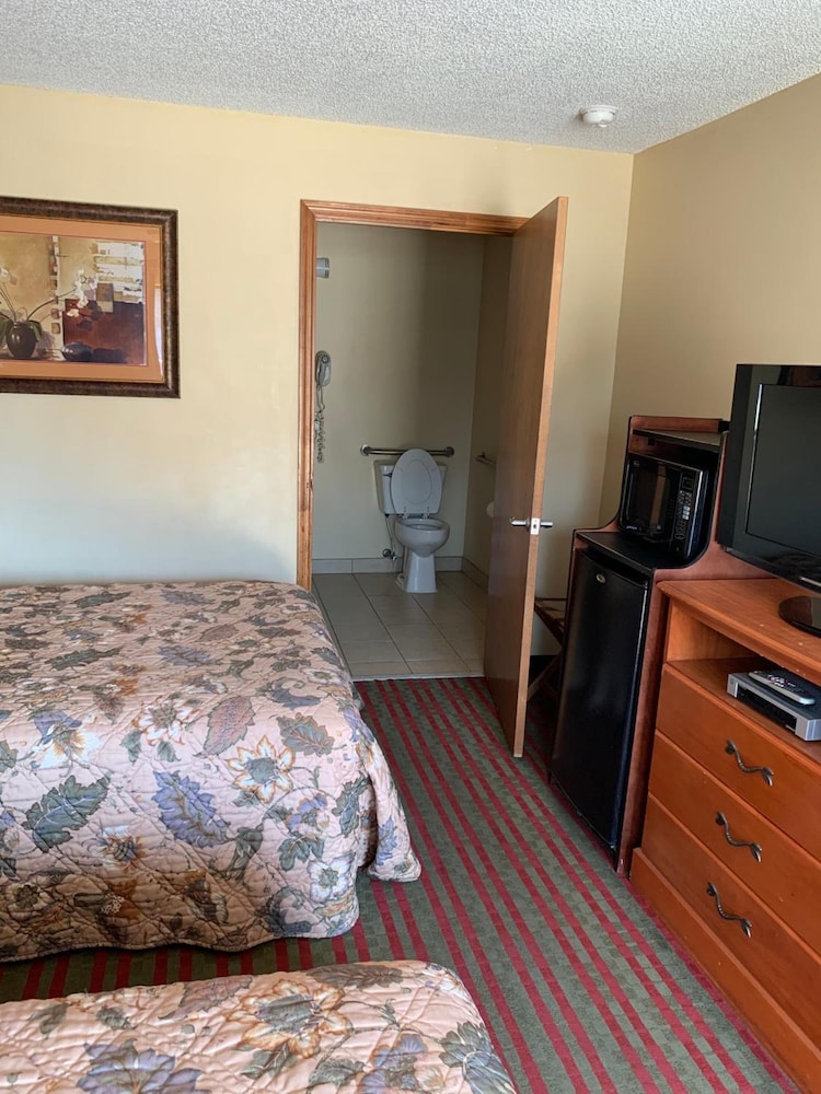 Western Motel - photo 8