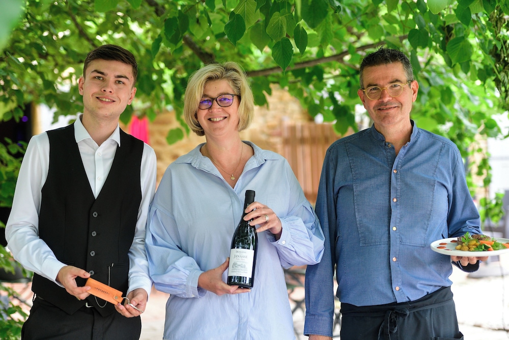 Le Mas Des Aigras Hôtel de Charme en Provence in Orange, France