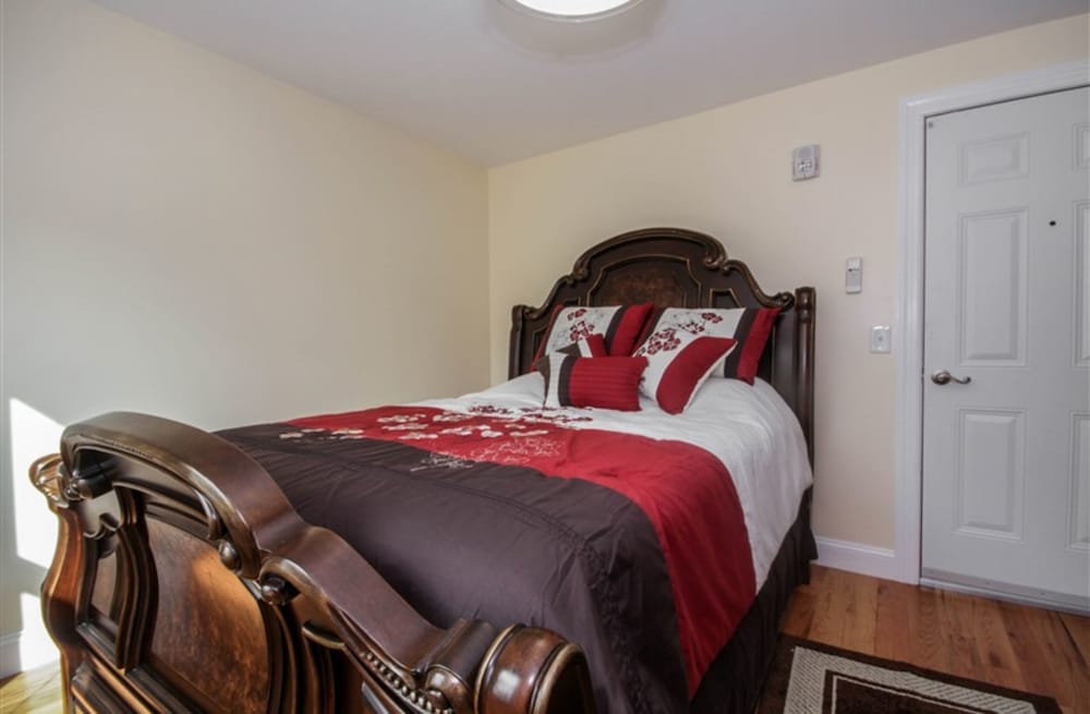 Cold Spring Hotel - photo 10