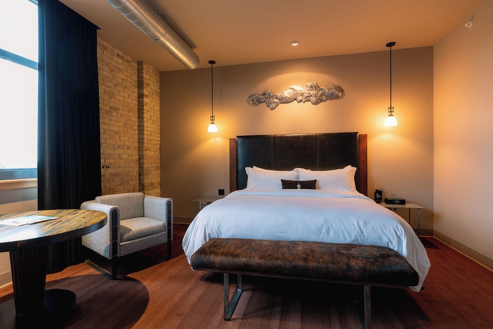 The Iron Horse Hotel - photo 38