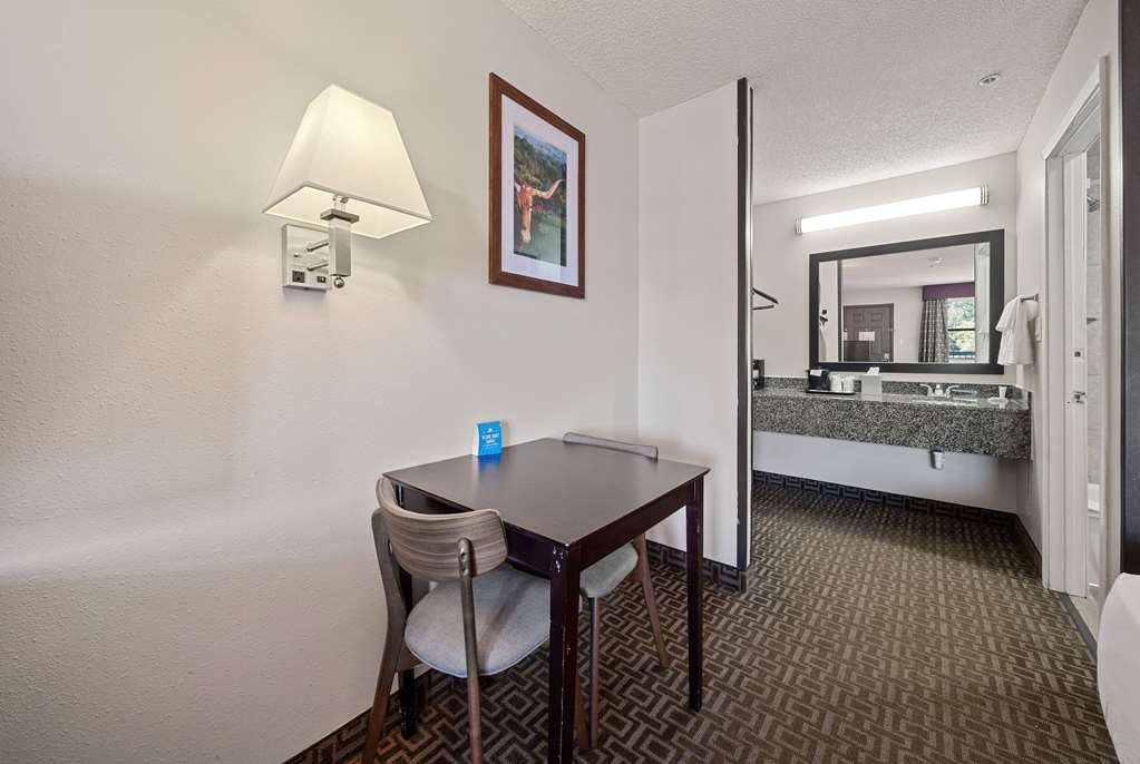 Days Inn by Wyndham Round Rock - photo 20