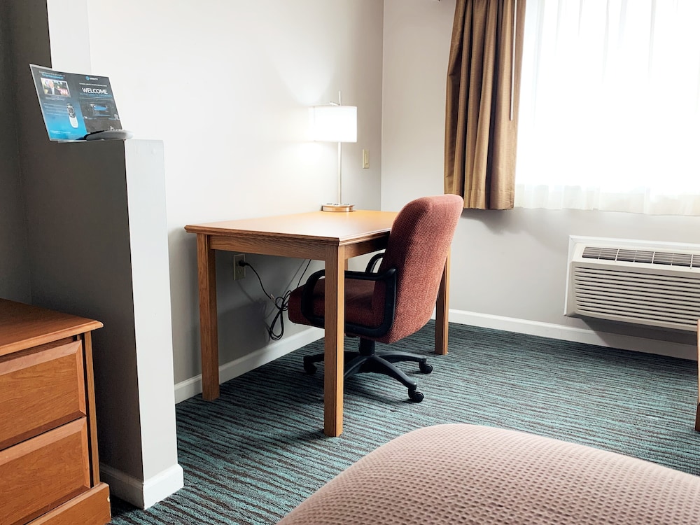 BridgePointe Inn & Suites by BPhotels Lincoln I 80 27th St - photo 10