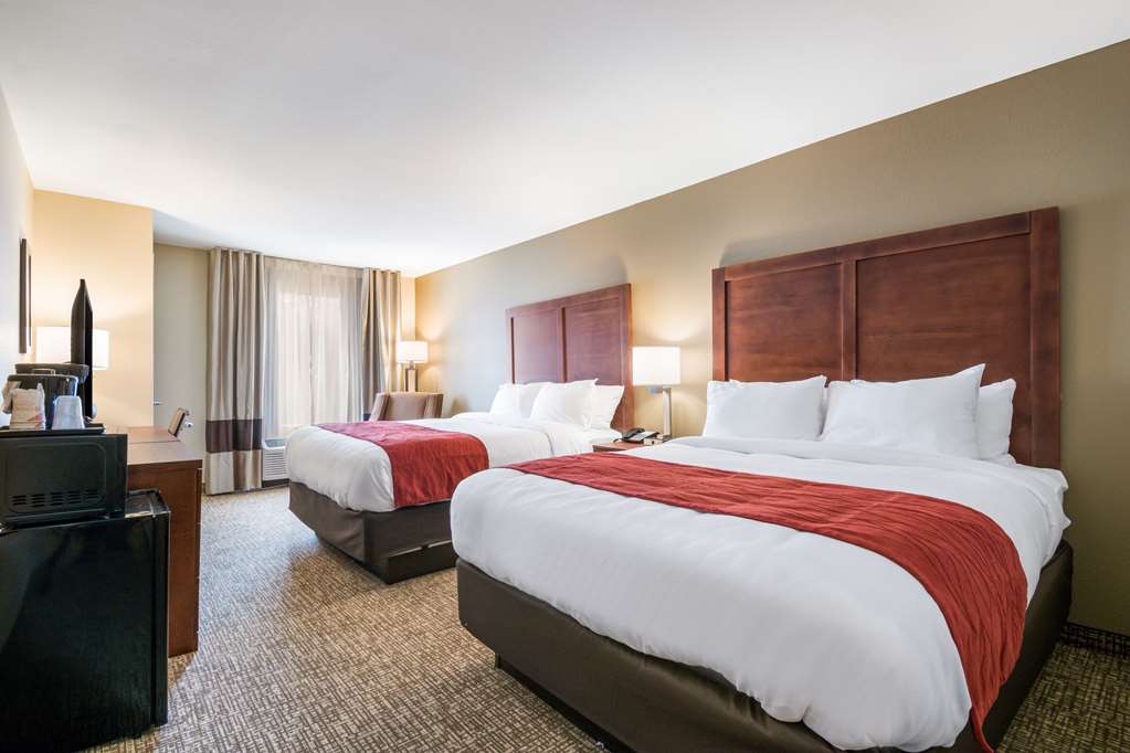 Comfort Inn & Suites Harrisburg Hershey West - photo 12