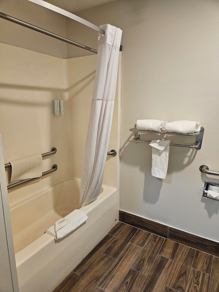 Quality Inn Beaver I 15 - photo 34