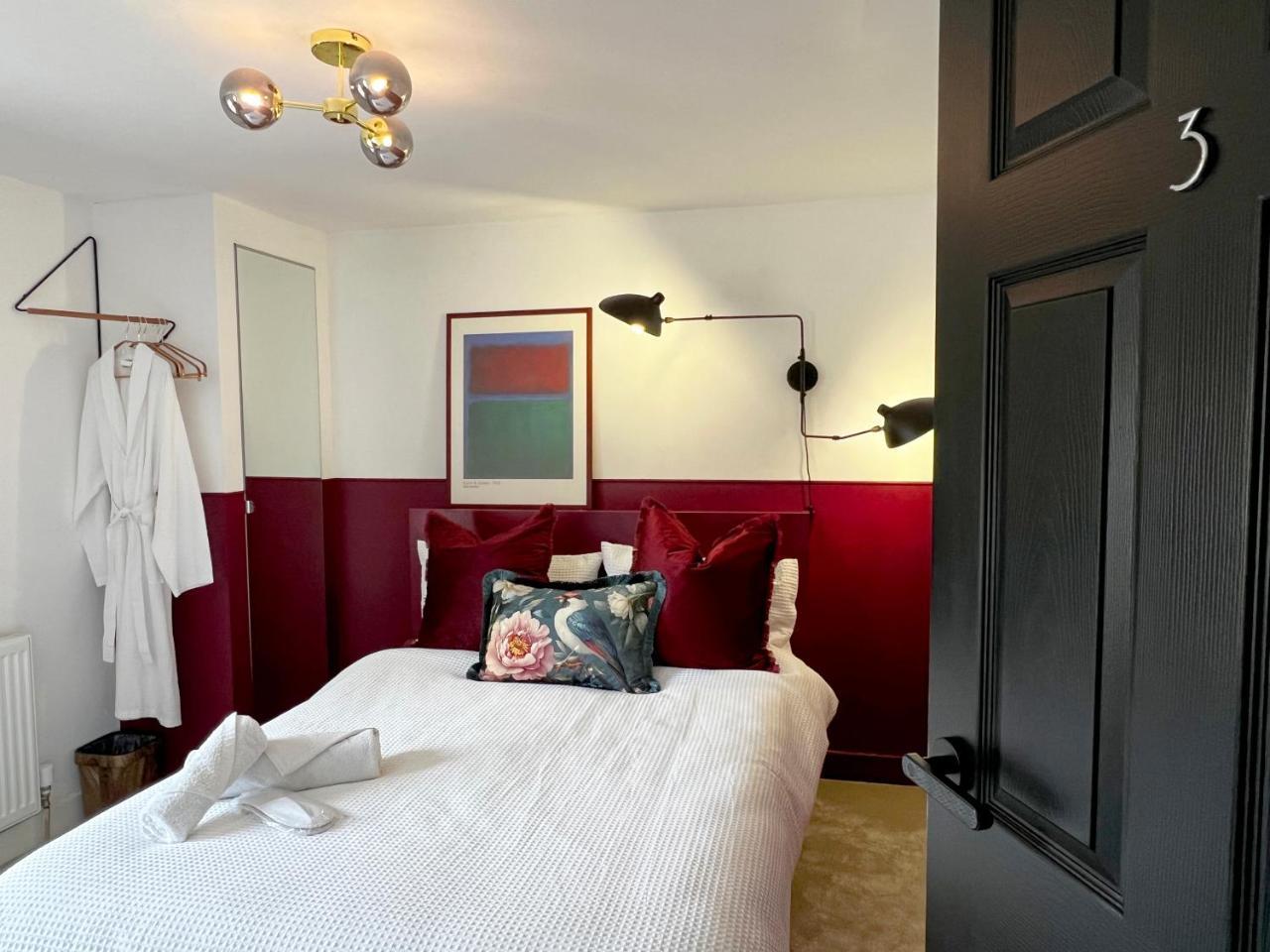 Boutique Double Room in Terrace Home University Hospital City Centre