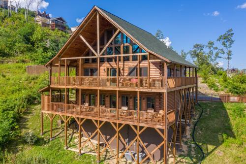 A Plus Amazing Views by Eden Crest in Gatlinburg, United States