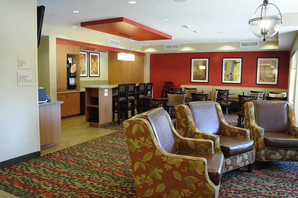 TownePlace Suites Redding - photo 31