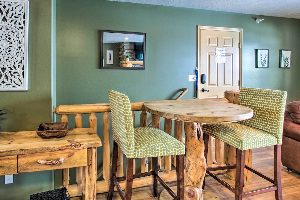 Cozy Eden Condo w Mtn Views in Wolf Creek Resort - photo 7