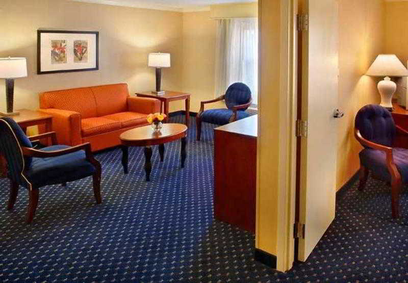 Woburn Inn - photo 26