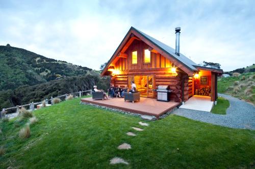 Cascade Creek Retreat near Dunedin in Milton, New Zealand