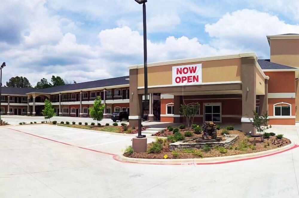 Executive Inn and Suites Tyler - photo 11