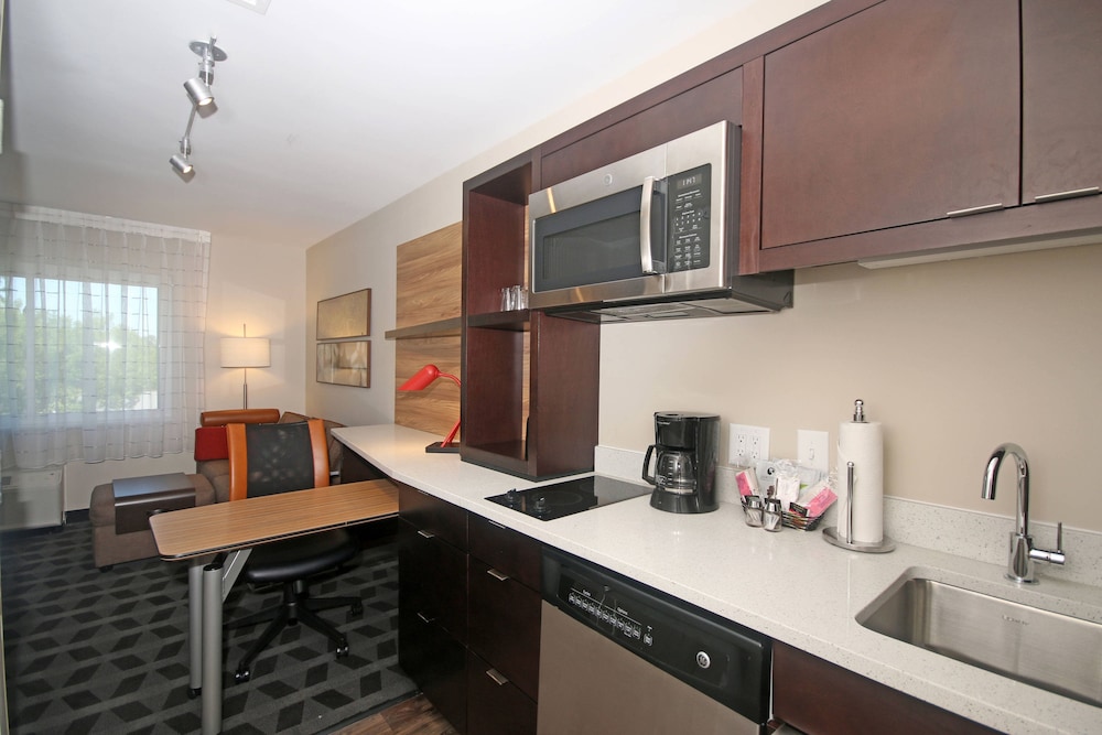 TownePlace Suites by Marriott Charleston North Charleston - photo 6