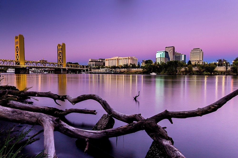 Holiday Inn Sacramento Downtown Arena by IHG - photo 66