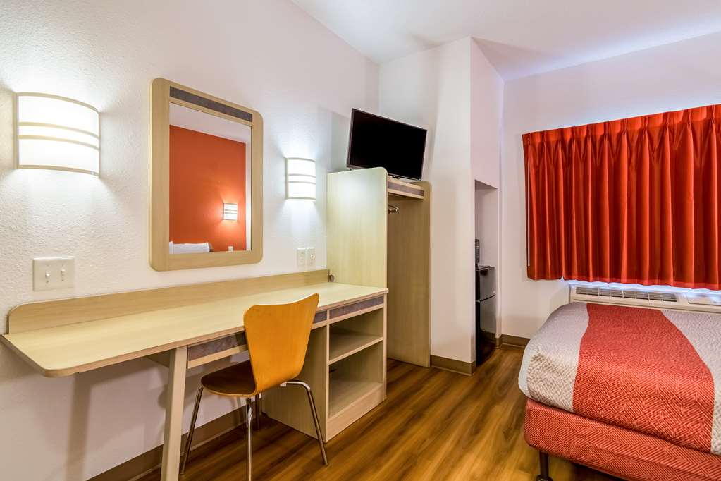 Motel 6 Fort Mill SC Charlotte - photo 8