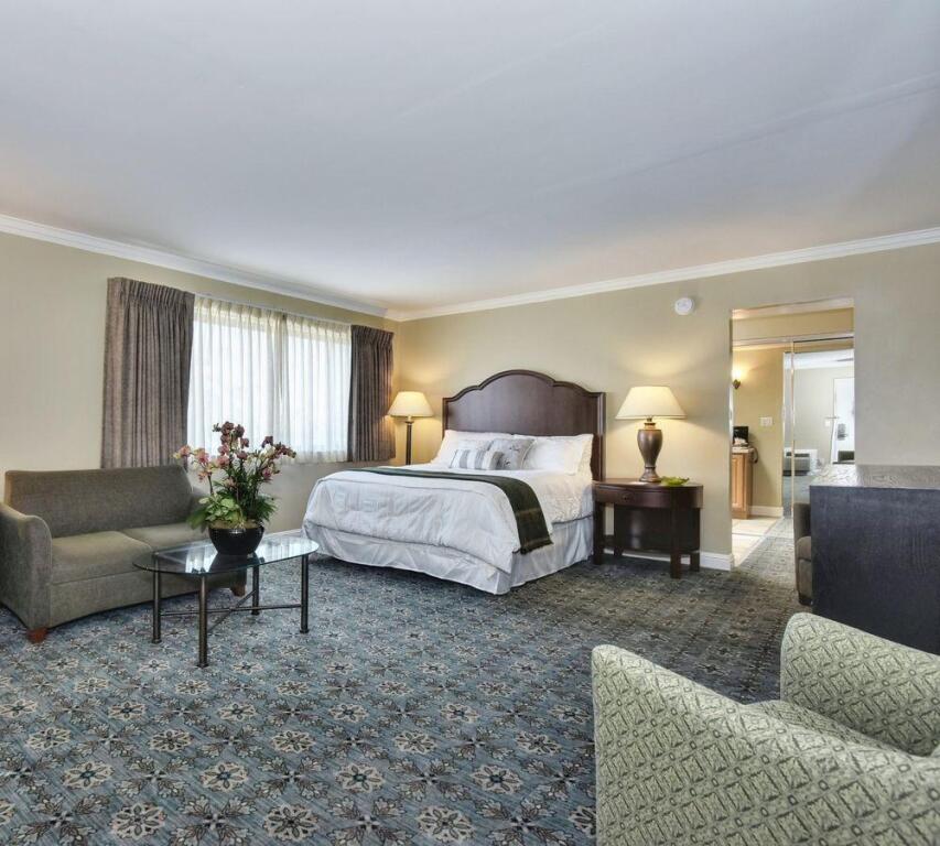 Stanford Terrace Inn — Palo Alto