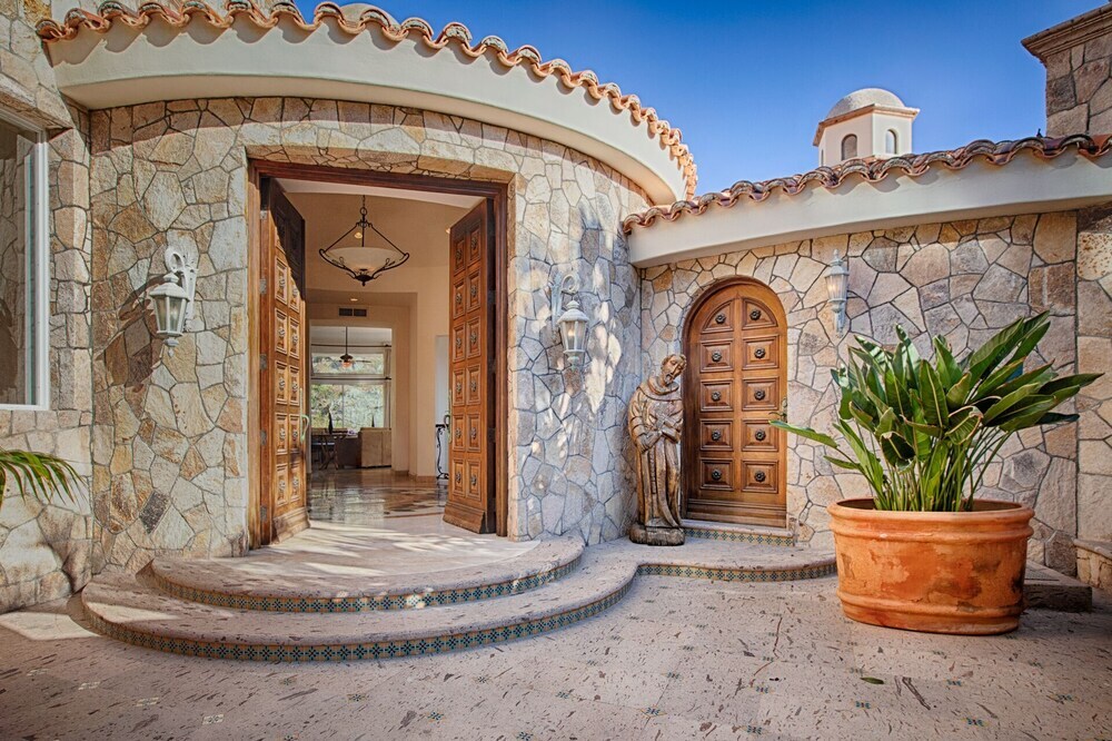 Villa Marcella — 4-Star Luxury Hotel in Cabo San Lucas, Mexico