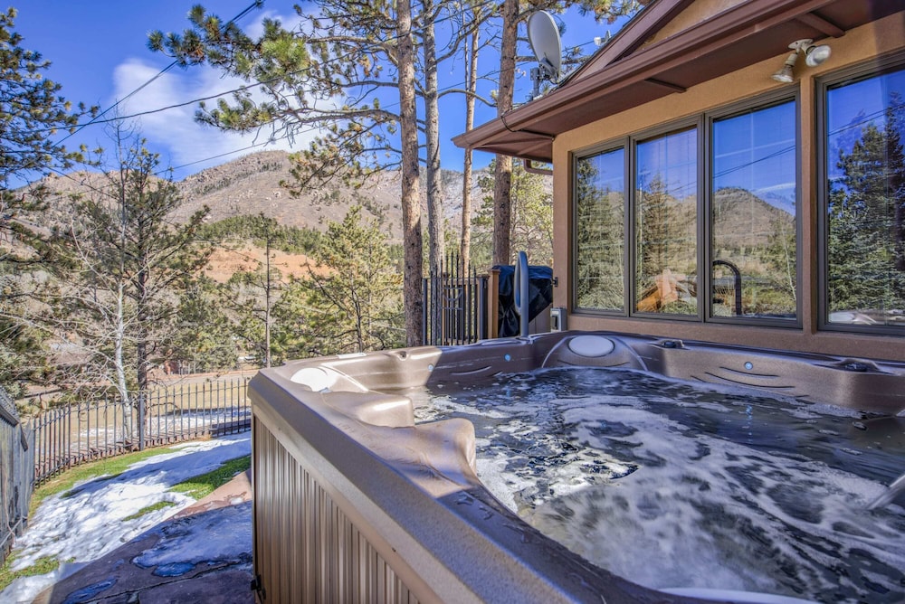 6bdfamily Mountain Getawayfire Place Pet Friendly — Cascade