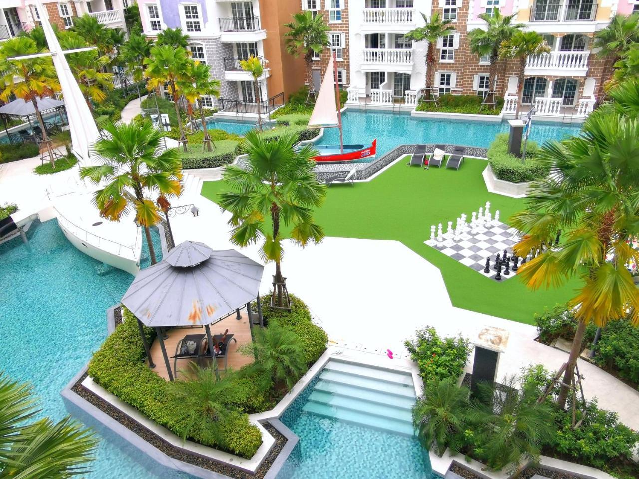 C45 Seven Seas Cote DAzur Nice Pool View — 4-Star Luxury Hotel in Pattaya, Thailand