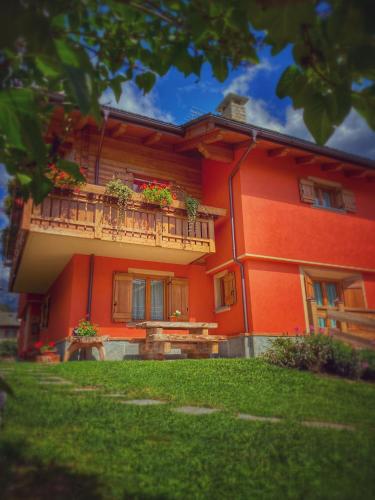 Casa Clus Bormio apartments 2 — 4-Star Luxury Hotel in Valdisotto, Italy