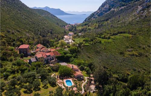 Holiday Home Gornje Selo Bb Iii — 5-Star Luxury Hotel in Orebic, Croatia