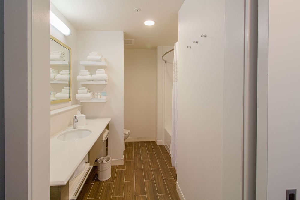 Hampton Inn Crestview South I 10 - photo 27